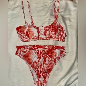 Snakeskin Print Bikini 👙🧡